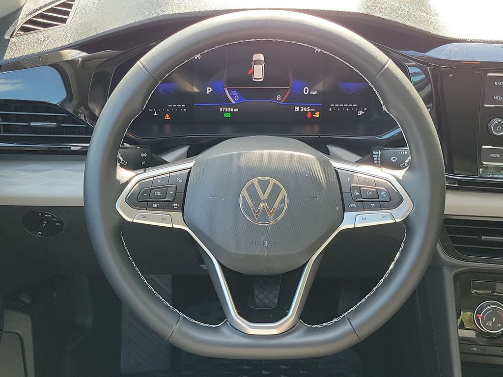 Thumbnail: 2023 Volkswagen Taos - 14