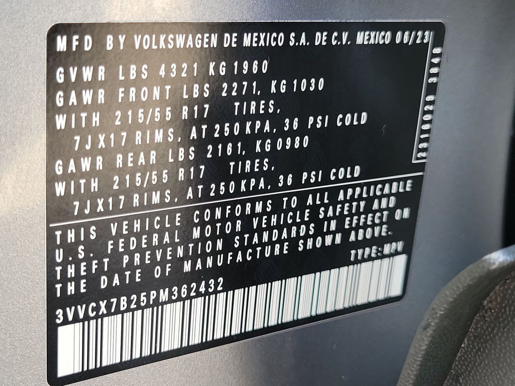 Thumbnail: 2023 Volkswagen Taos - 20
