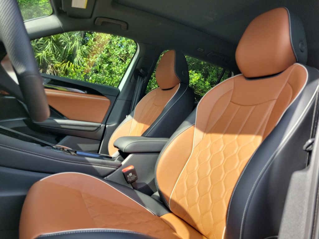 Thumbnail: 2026 Volkswagen Tiguan - 11