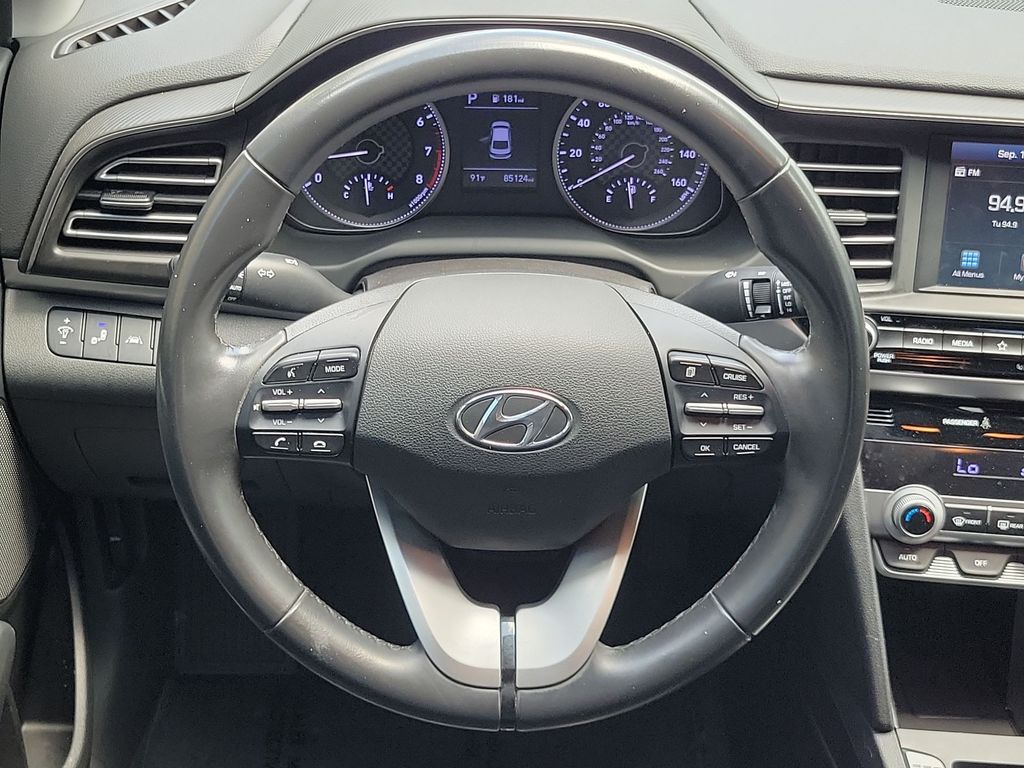 Thumbnail: 2019 Hyundai Elantra - 14