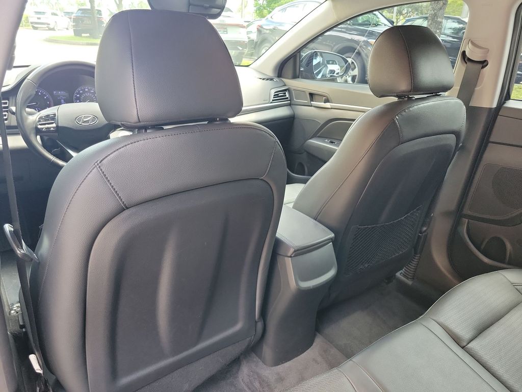 Thumbnail: 2019 Hyundai Elantra - 12