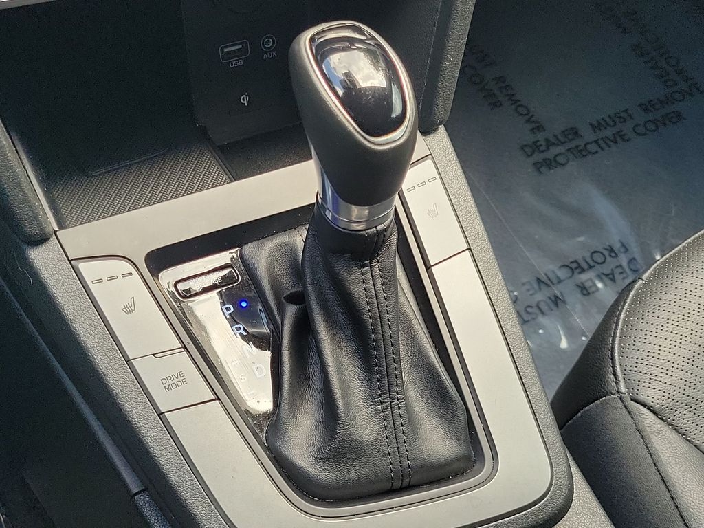 Thumbnail: 2019 Hyundai Elantra - 16