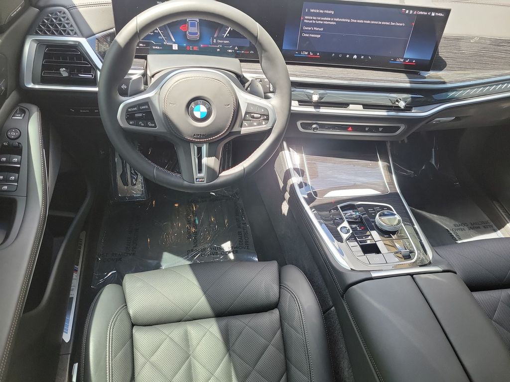 Thumbnail: 2025 BMW X5 - 10