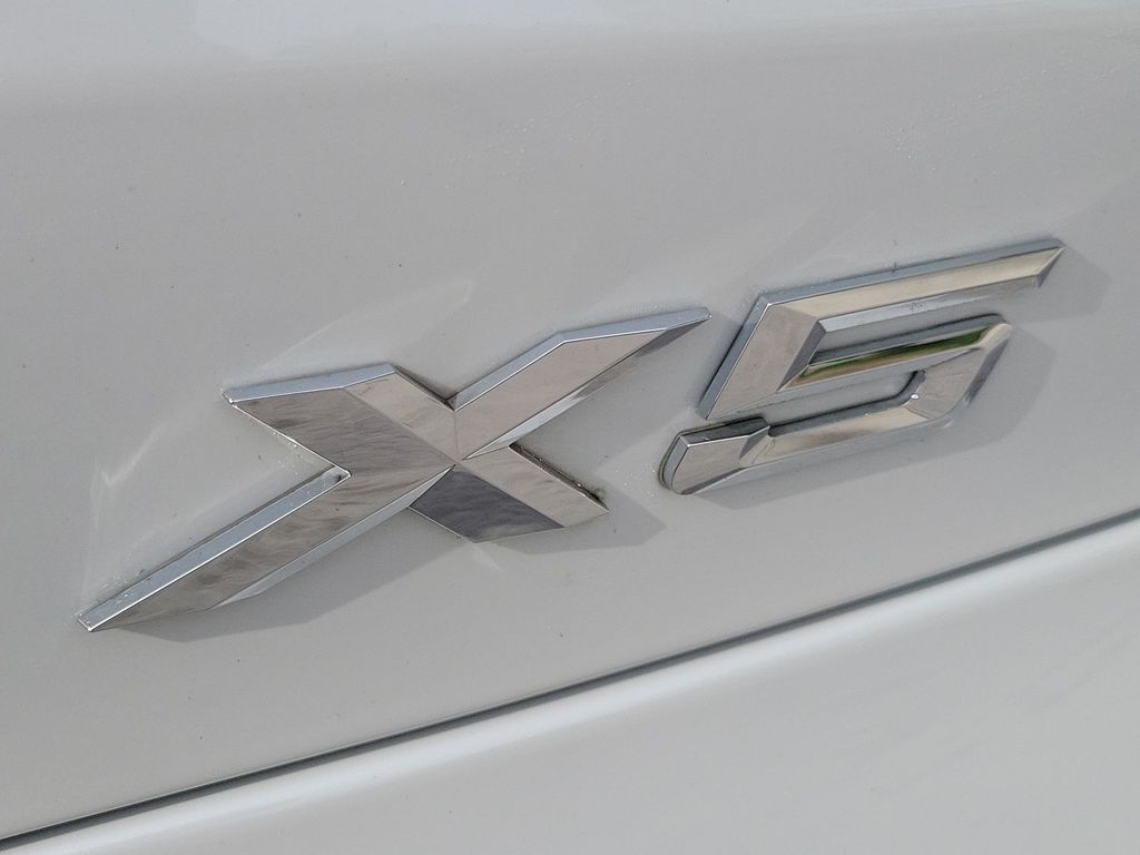 Thumbnail: 2022 BMW X5 - 7