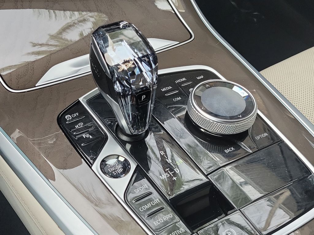 Thumbnail: 2022 BMW X5 - 16