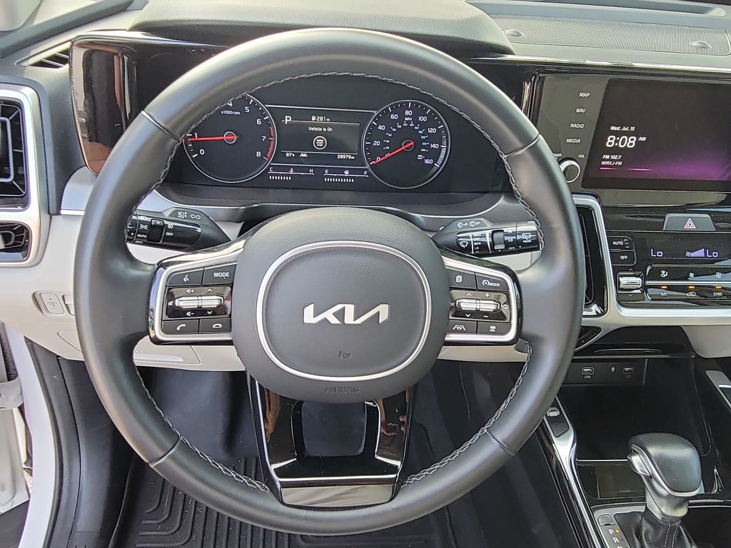 Thumbnail: 2022 Kia Sorento - 14
