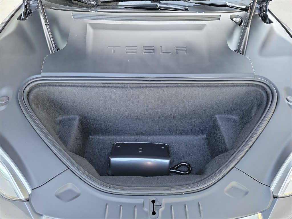 Thumbnail: 2020 Tesla Model S - 17