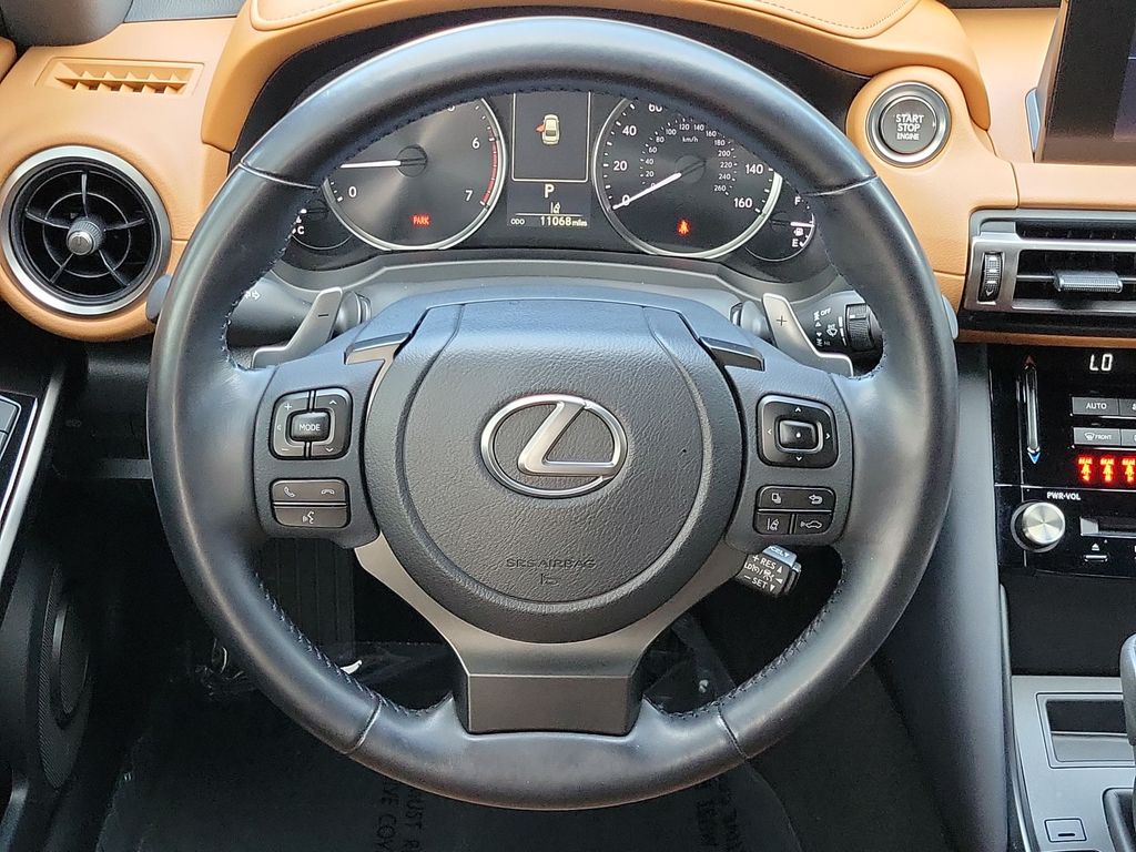 Thumbnail: 2022 Lexus IS - 14