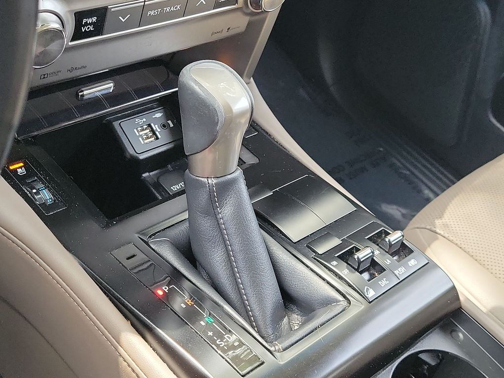 Thumbnail: 2020 Lexus GX - 15