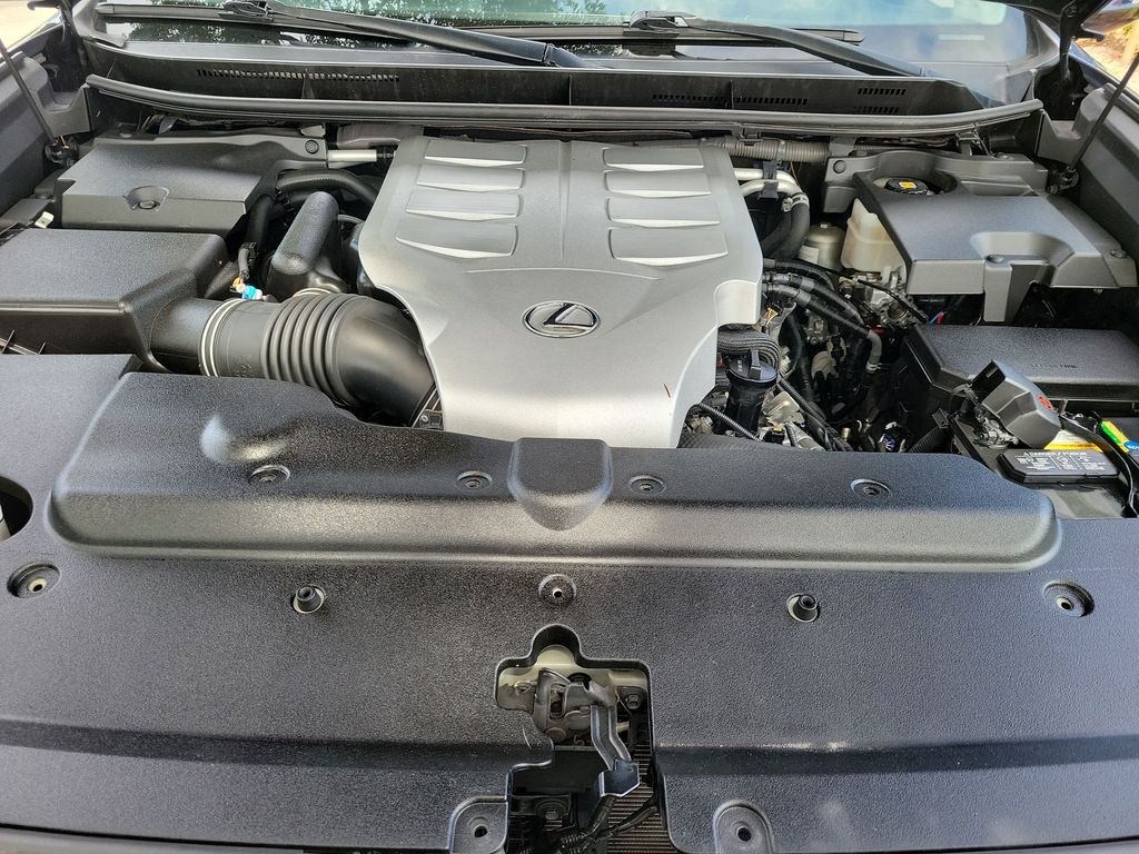 Thumbnail: 2020 Lexus GX - 8