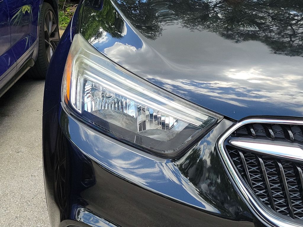 Thumbnail: 2017 Buick Encore - 23