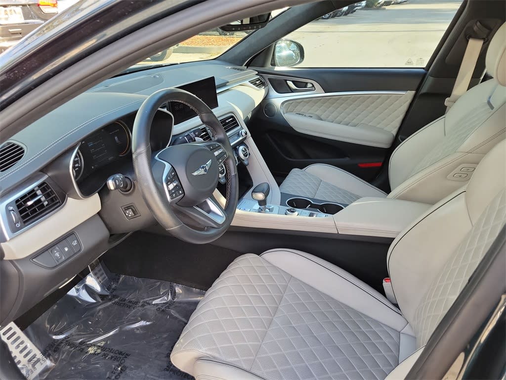 Thumbnail: 2023 Genesis G70 - 11