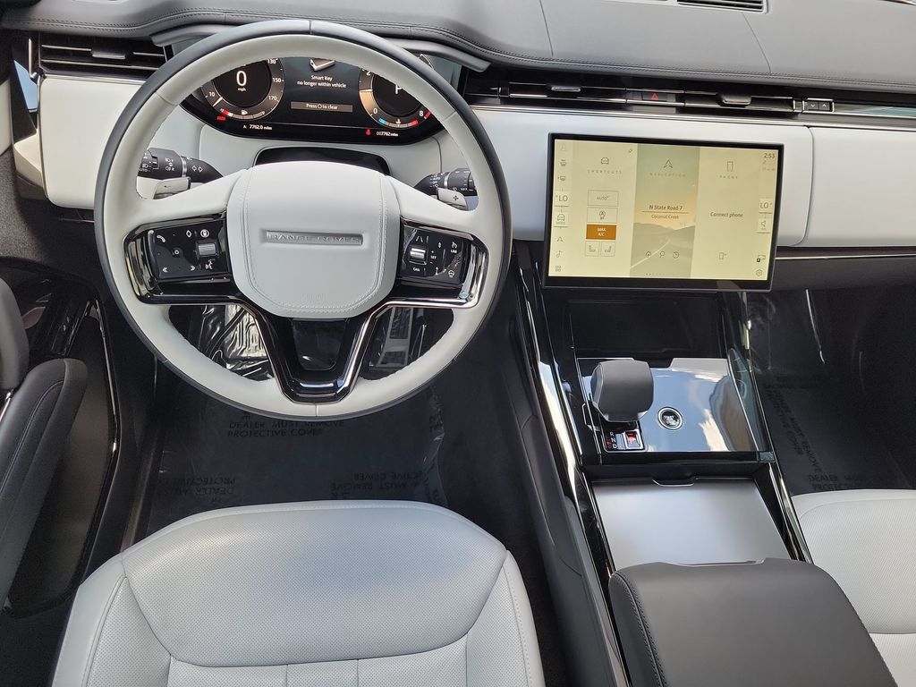 Thumbnail: 2025 Land Rover Range Rover Sport - 10