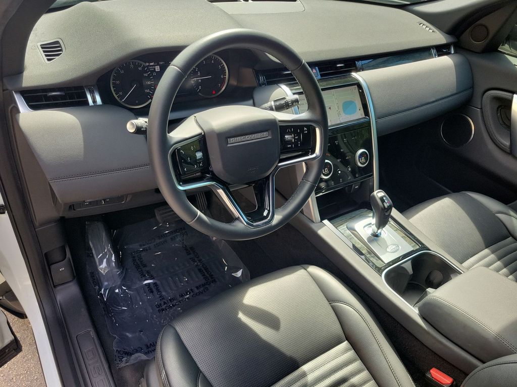 Thumbnail: 2023 Land Rover Discovery Sport - 2