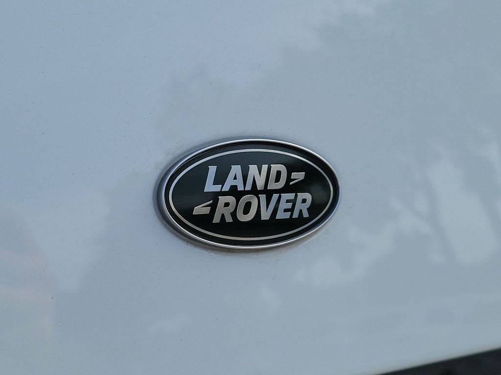 Thumbnail: 2024 Land Rover Defender - 6