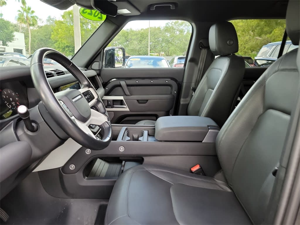 Thumbnail: 2023 Land Rover Defender - 11