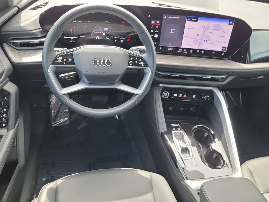 Thumbnail: 2025 Audi Q5 - 10