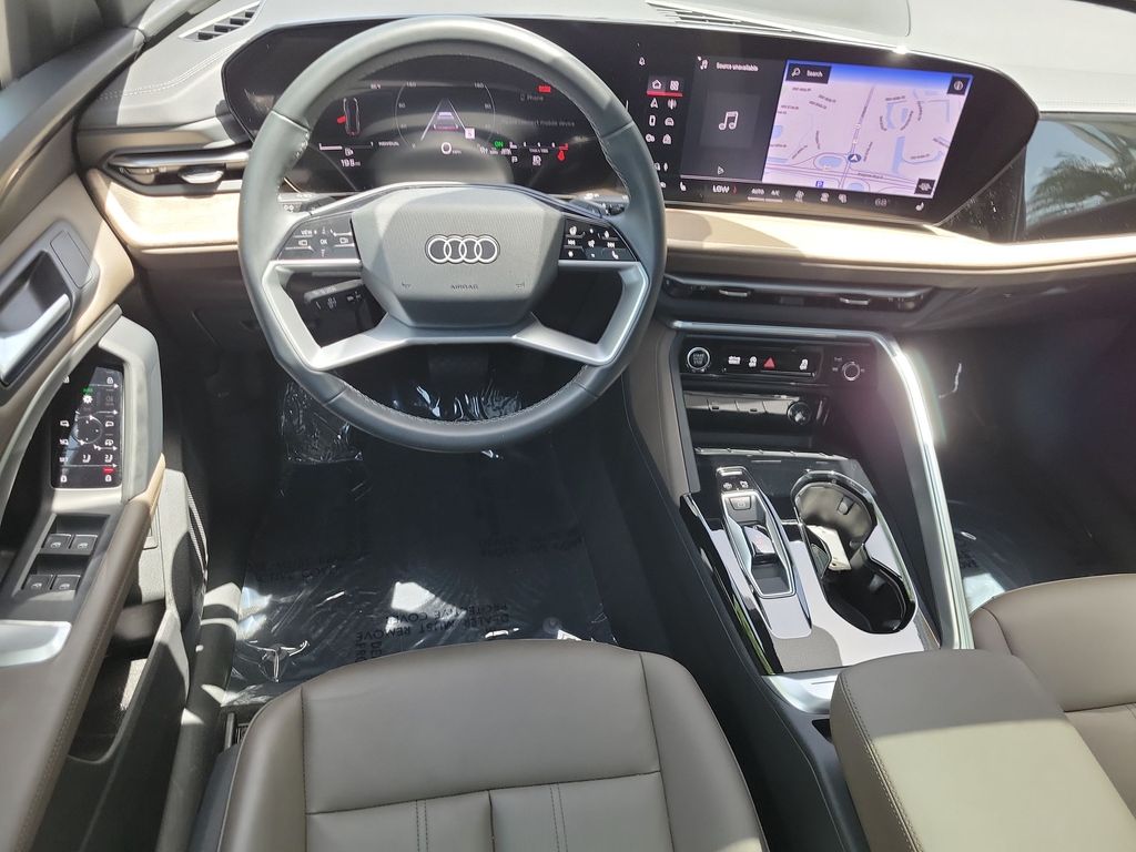 Thumbnail: 2025 Audi Q5 - 9