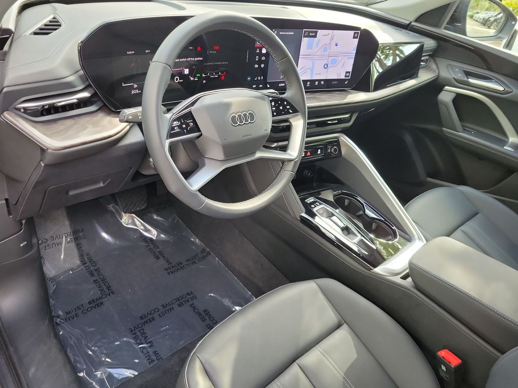 Thumbnail: 2025 Audi Q5 - 2