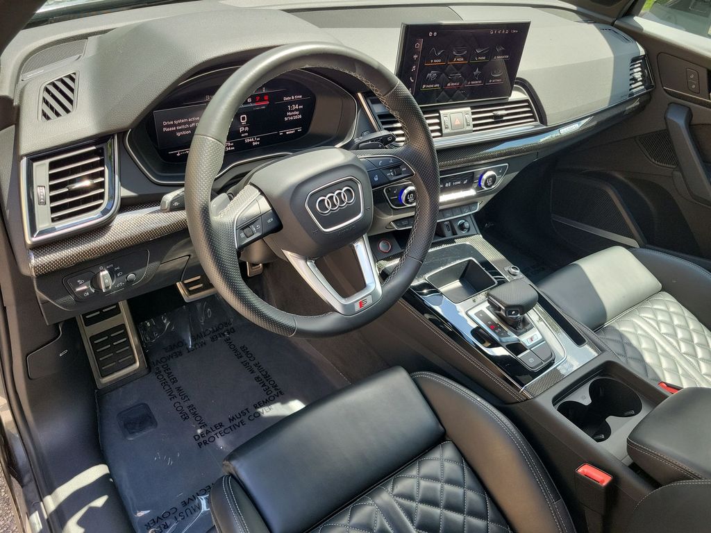 Thumbnail: 2023 Audi SQ5 - 2