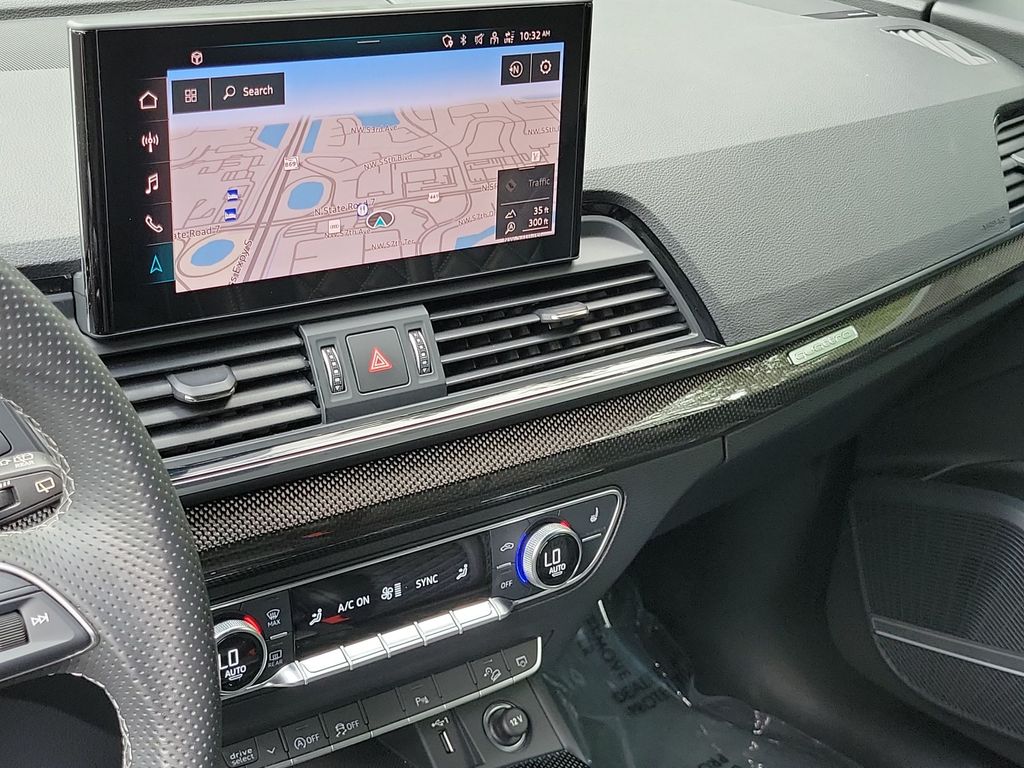Thumbnail: 2023 Audi SQ5 - 16