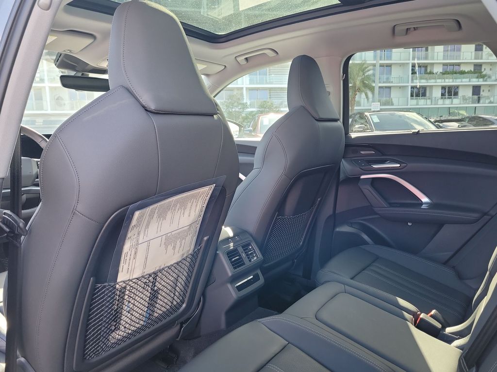 Thumbnail: 2025 Audi Q5 - 12
