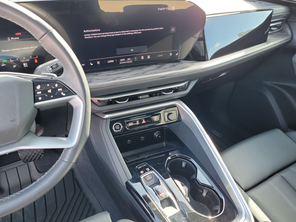 Thumbnail: 2025 Audi Q5 - 15