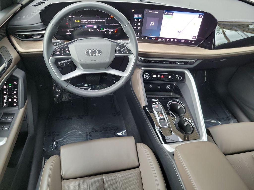 Thumbnail: 2025 Audi Q5 - 15