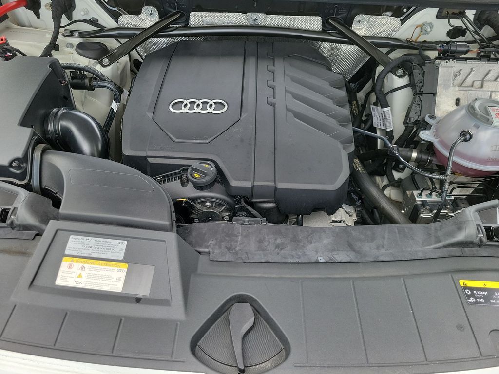 Thumbnail: 2024 Audi Q5 - 9