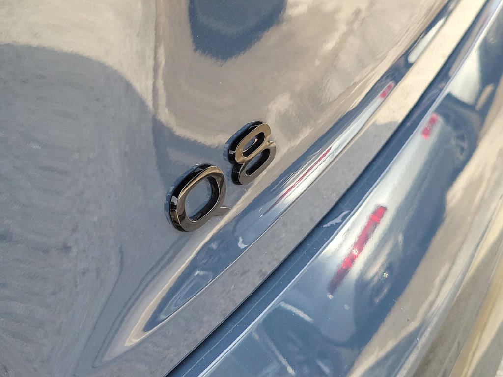 Thumbnail: 2024 Audi Q8 e-tron - 7