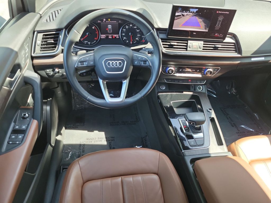 Thumbnail: 2023 Audi Q5 - 9