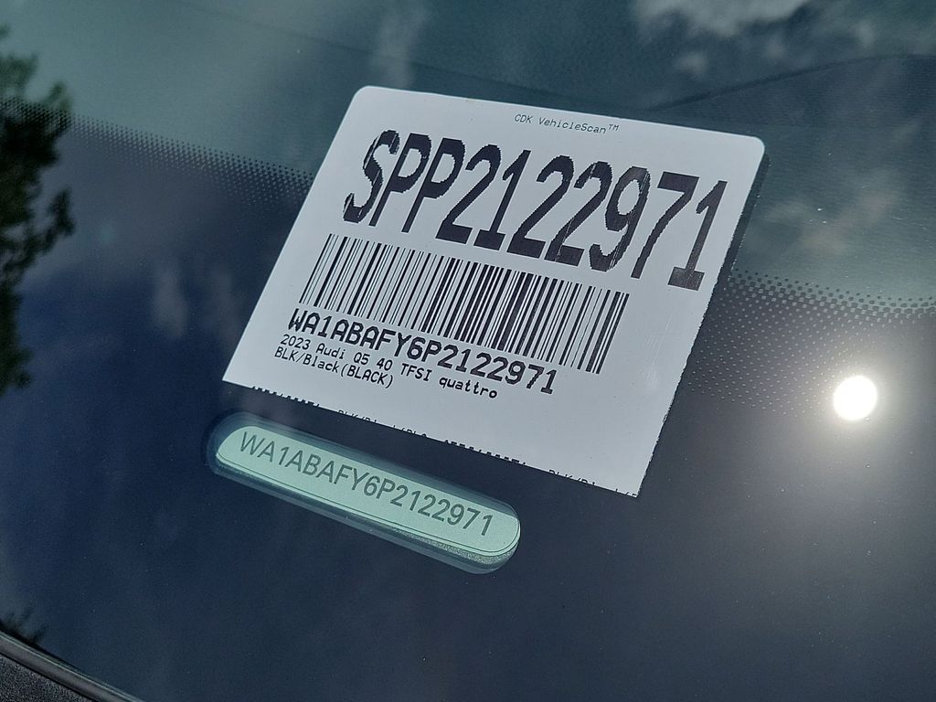 Thumbnail: 2023 Audi Q5 - 19