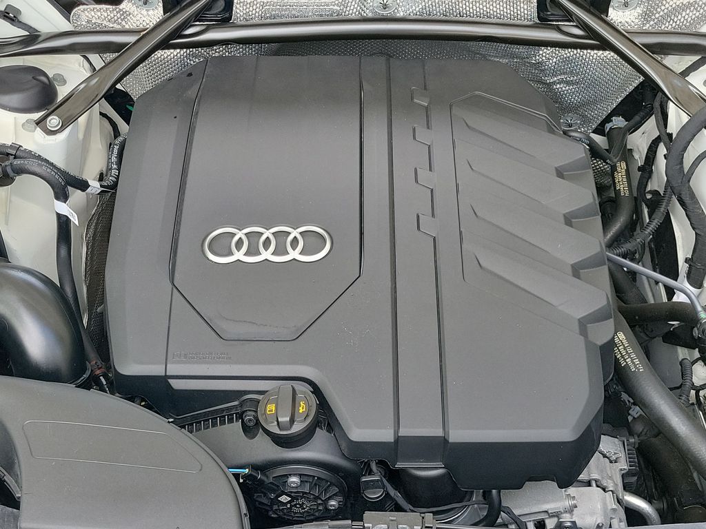 Thumbnail: 2023 Audi Q5 - 9