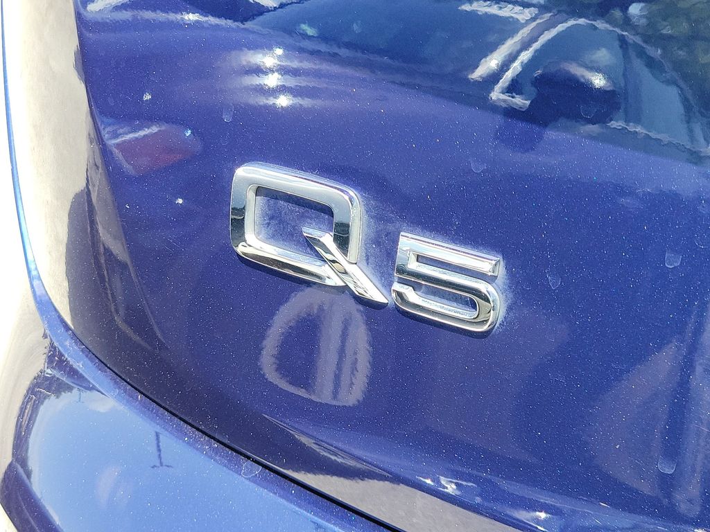 Thumbnail: 2023 Audi Q5 - 5