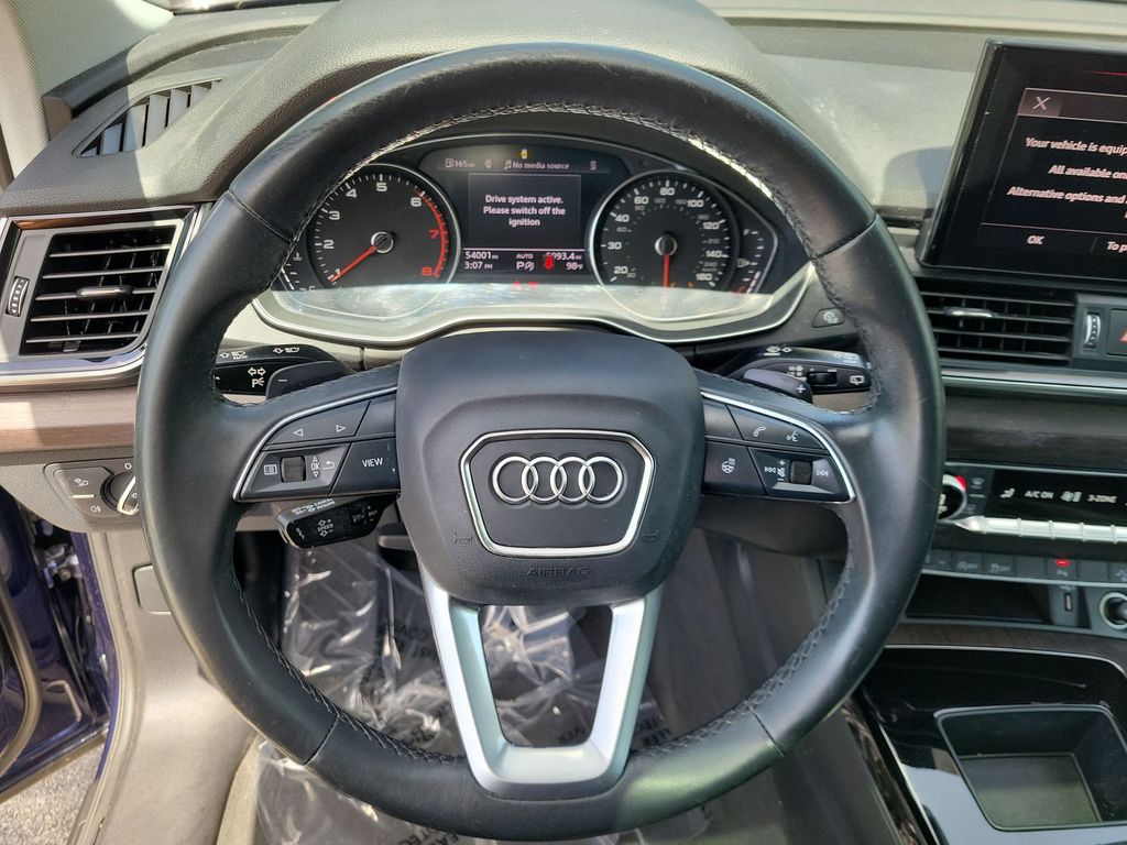 Thumbnail: 2023 Audi Q5 - 12