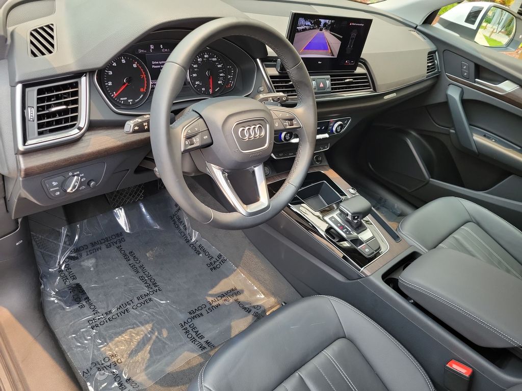 Thumbnail: 2023 Audi Q5 - 2