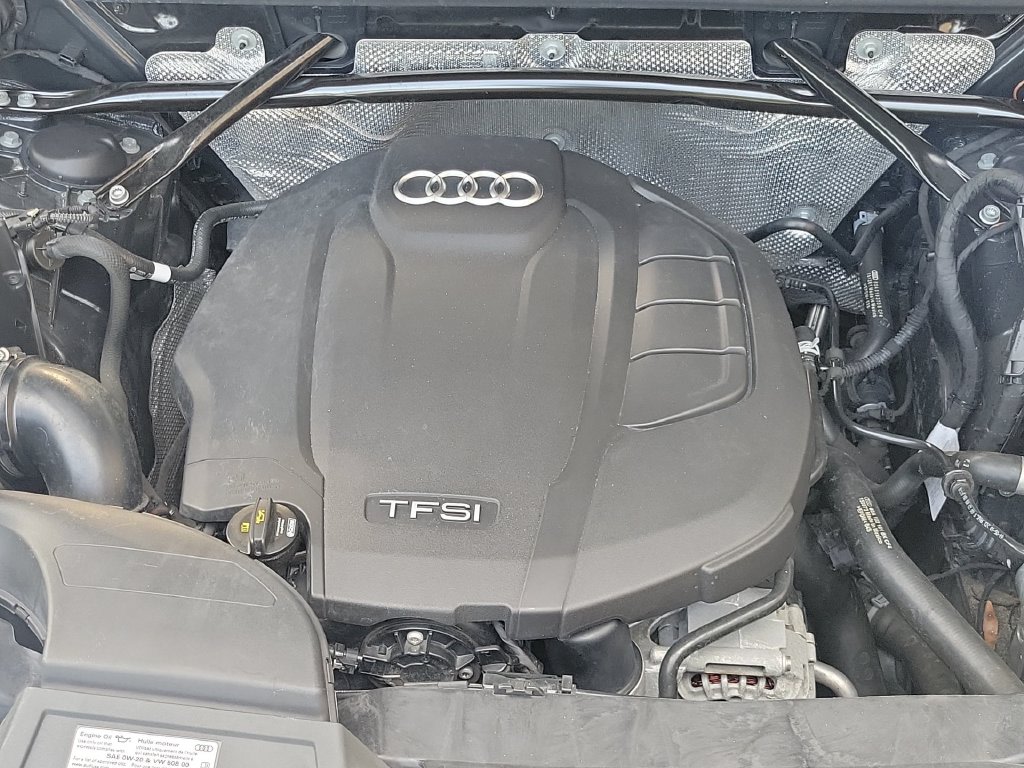 Thumbnail: 2020 Audi Q5 - 9