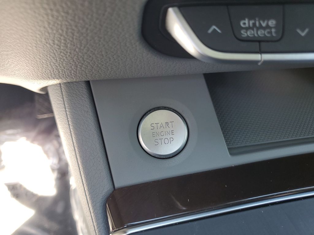 Thumbnail: 2019 Audi Q5 - 20