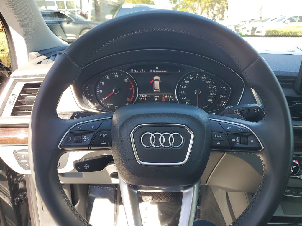 Thumbnail: 2019 Audi Q5 - 13