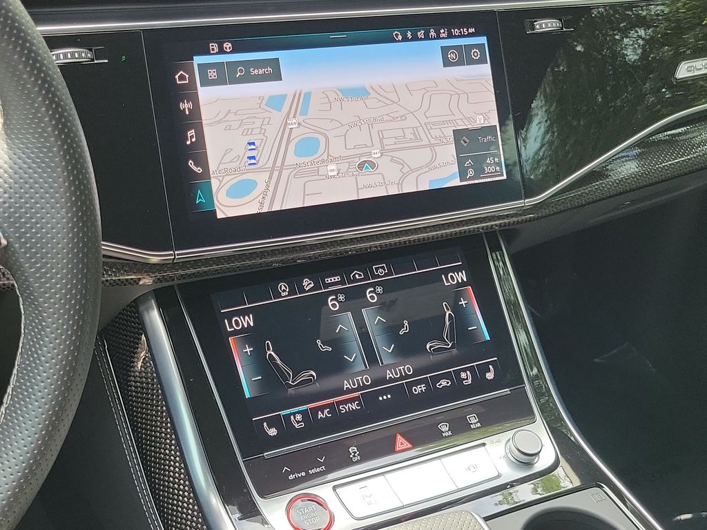 Thumbnail: 2023 Audi SQ8 - 15