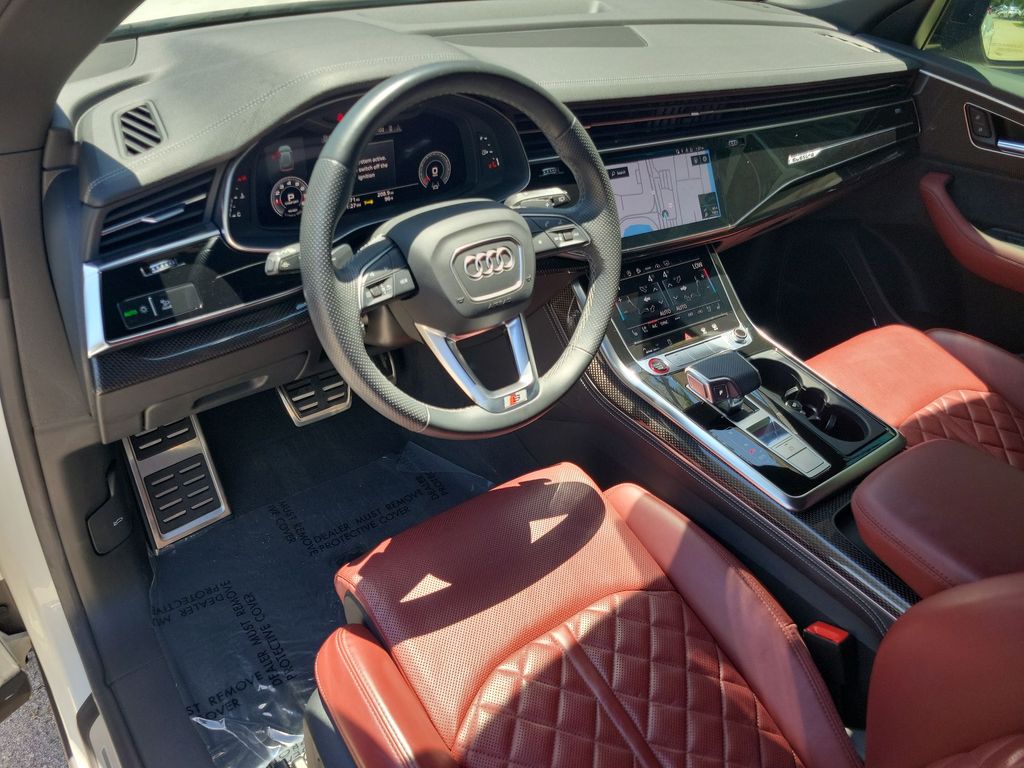 Thumbnail: 2023 Audi SQ8 - 2