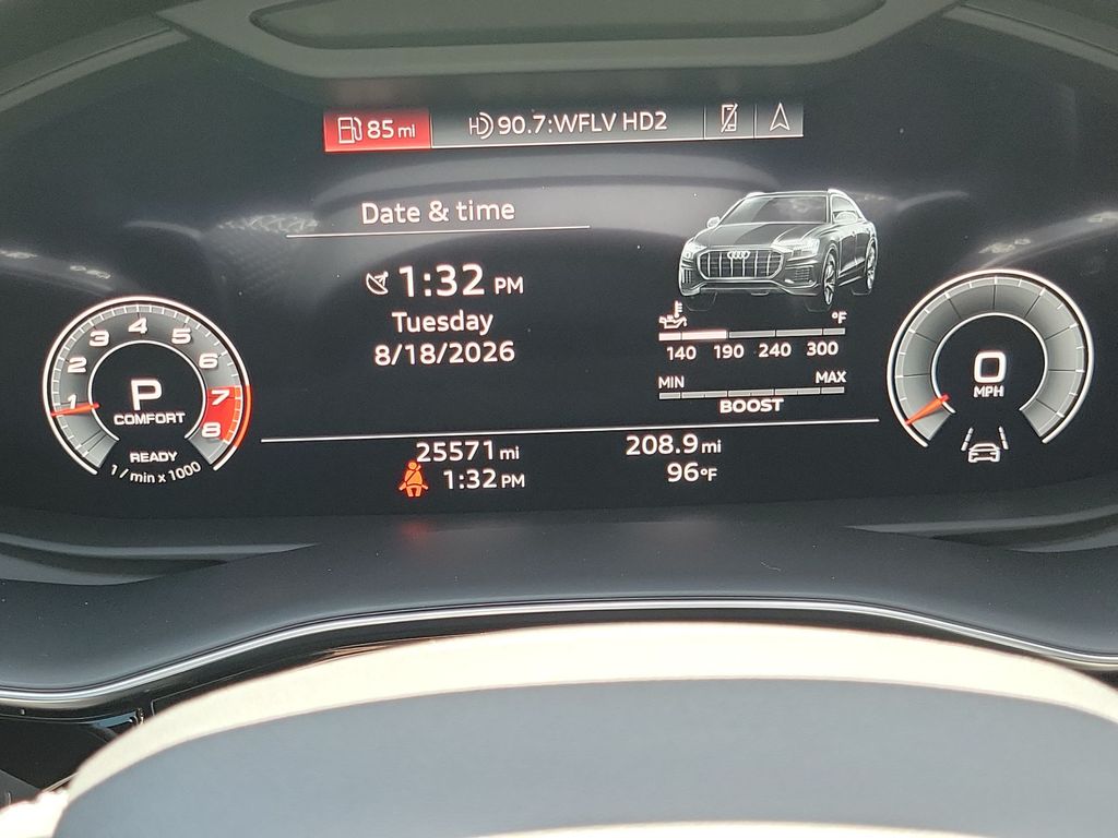 Thumbnail: 2023 Audi SQ8 - 15