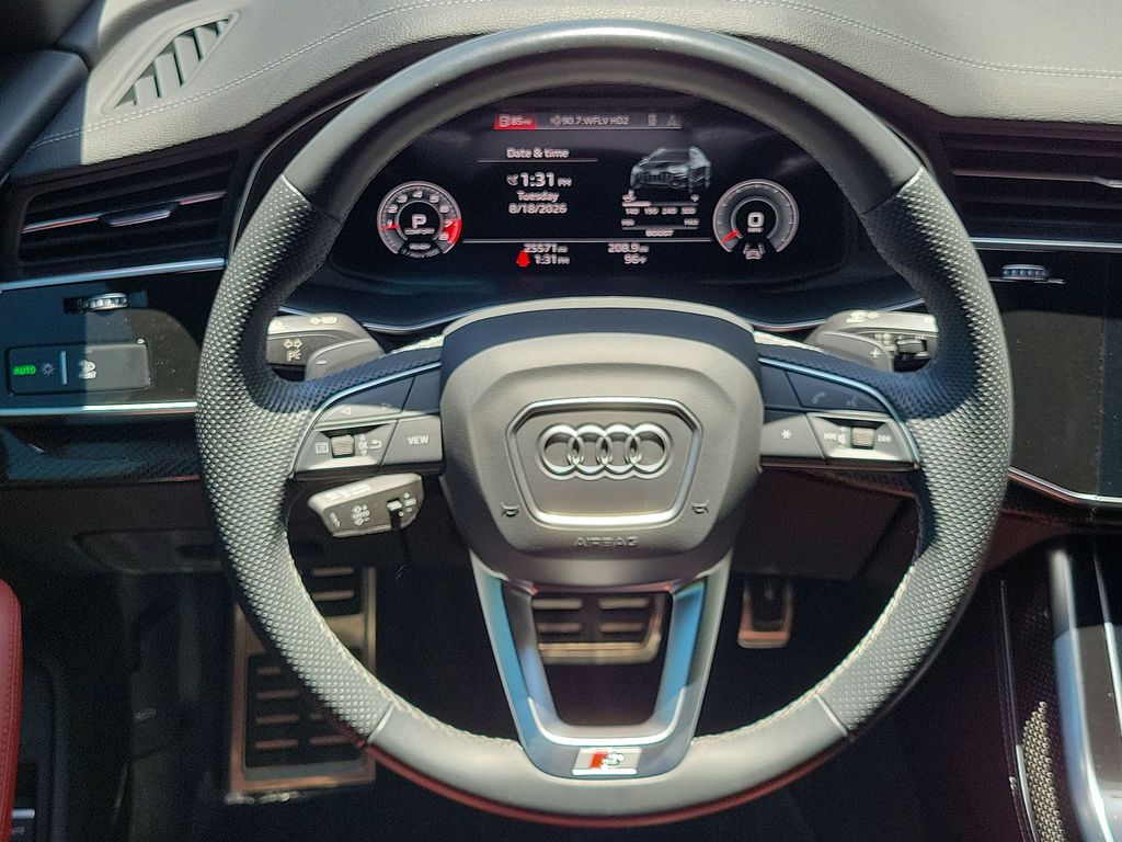 Thumbnail: 2023 Audi SQ8 - 13