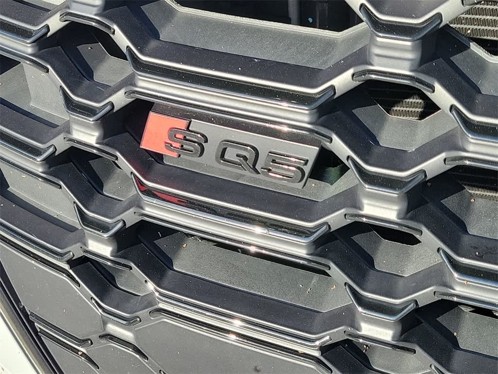 Thumbnail: 2023 Audi SQ5 - 4