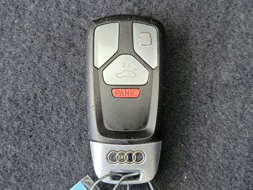Thumbnail: 2021 Audi Q5 - 19