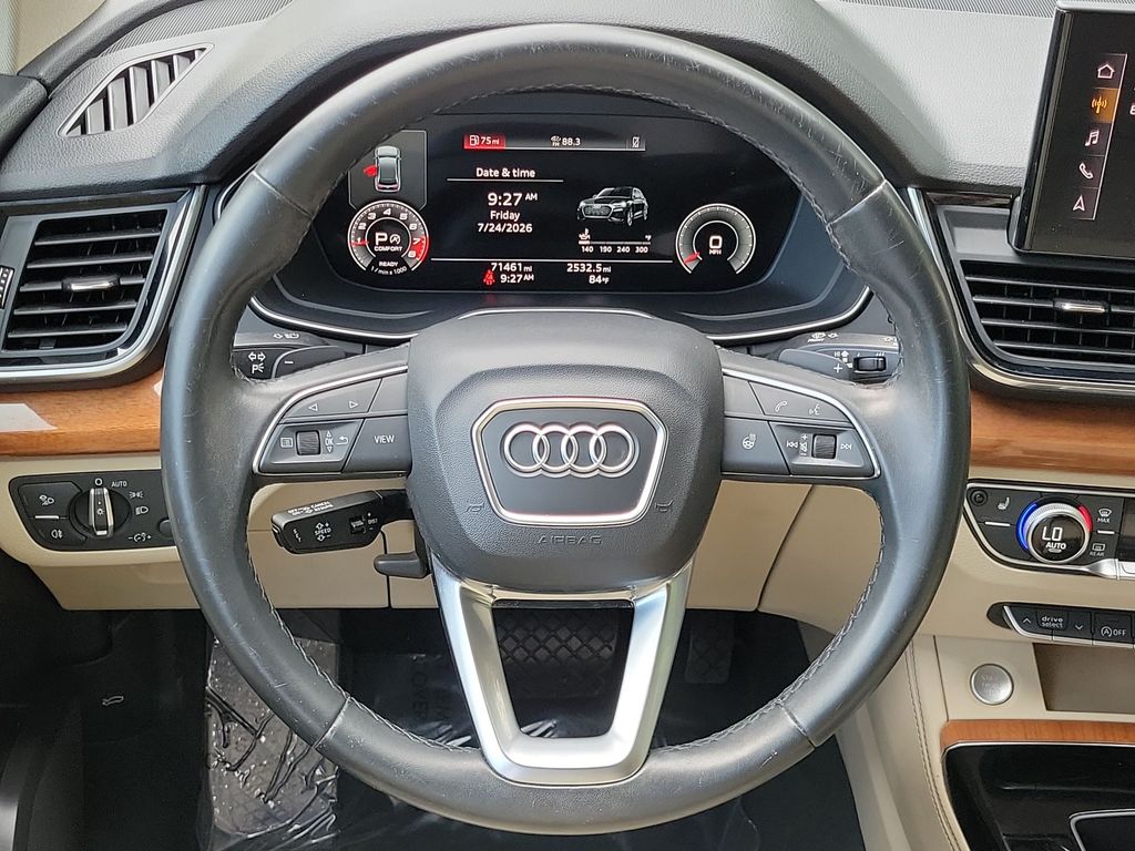Thumbnail: 2021 Audi Q5 - 14