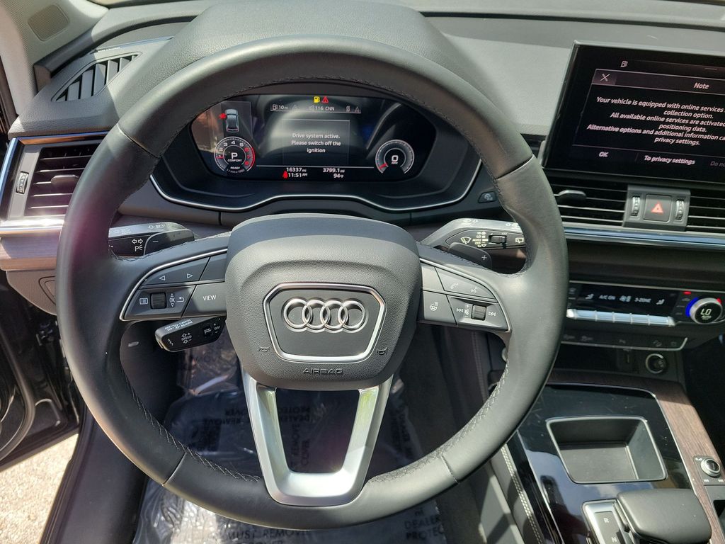 Thumbnail: 2023 Audi Q5 - 14