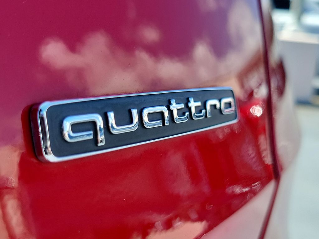 Thumbnail: 2021 Audi Q3 - 22