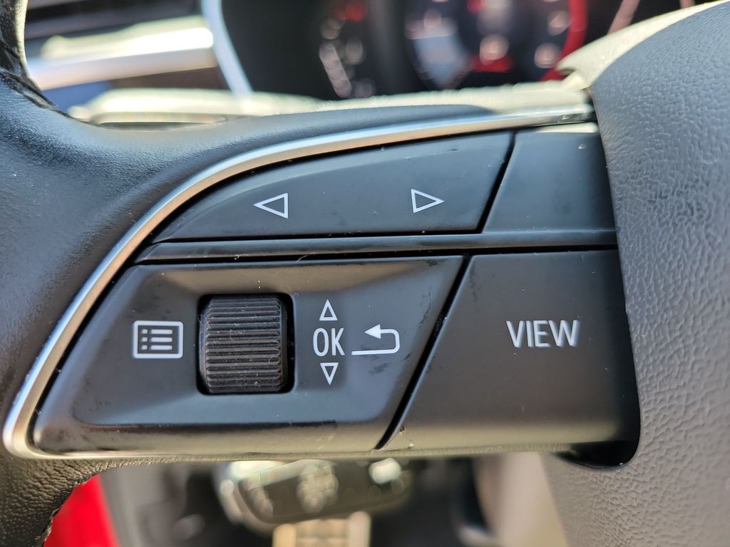 Thumbnail: 2021 Audi Q3 - 26