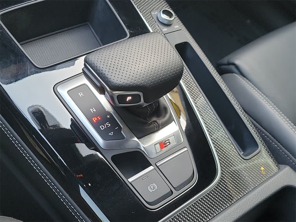 Thumbnail: 2023 Audi SQ5 - 15